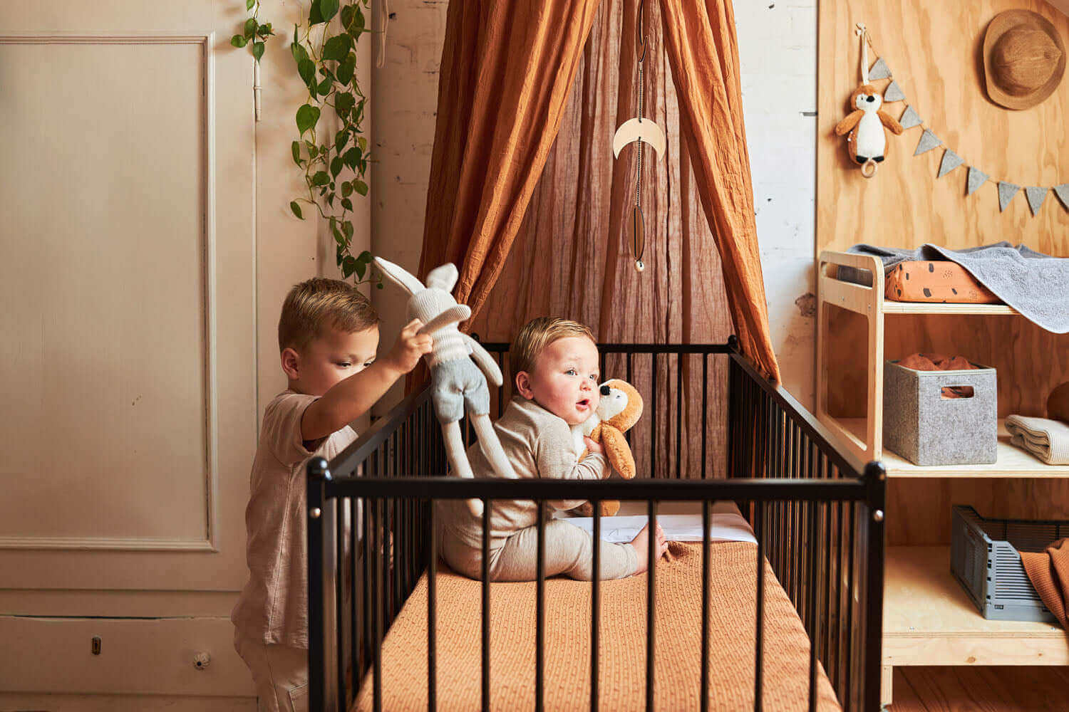 Veil Vintage 61 inch  Caramel